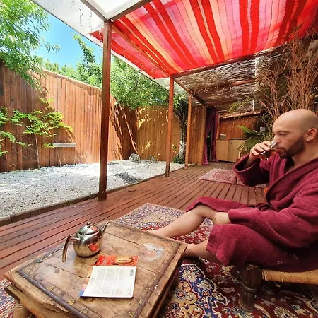 L'ecrin De Rumi - Jacuzzi & Sauna - Japonais Pensionat *
